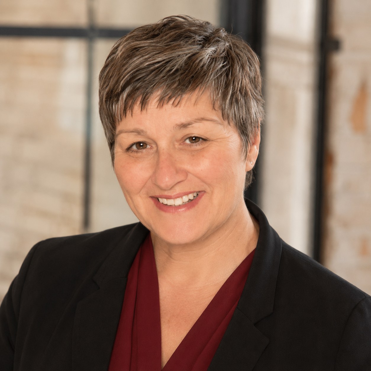 Roxanne M. Fox author headshot